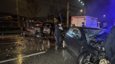 Bursa'da zincirleme kaza: Ersel Atmaca öldü