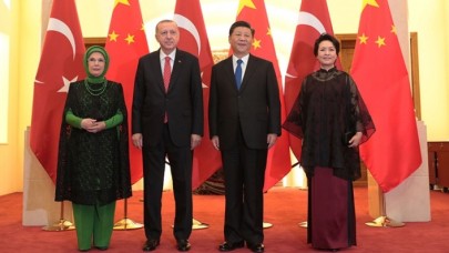 Çin Devlet Başkanı Şi'den Cumhurbaşkanı Erdoğan ve eşine geçmiş olsun mesajı