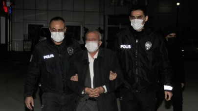 Eskişehir'de 19 yaşındaki kızla kaçan ve 5 suç kaydı bulunan okul müdürü,  öğrencileri tacizden tutuklandı