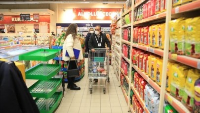 Gıdada KDV indirimi etiketlere yansımaya başladı