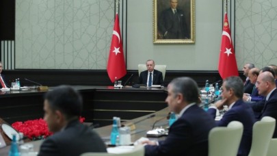 Kabine 2 haftalık aranın ardından yarın toplanıyor