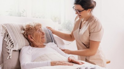Özel İzmir Yaşlı Bakım ve Huzur Evi