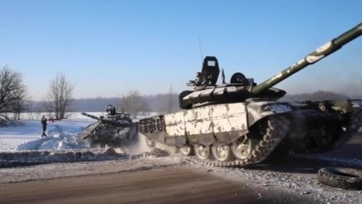 Putin savaş emrini verdi,  Rus ordusu harekete geçti: Ukrayna'dan patlama sesleri geliyor