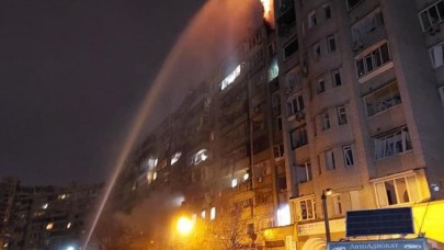Rusya füze yağdırıyor: Kiev yanıyor,  dünya seyrediyor