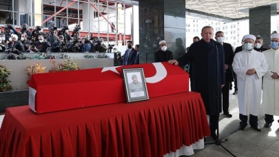 Senegal'de şehit olan Özel Harekat Şube Müdürü Hayrettin Eren son yolculuğuna uğurlandı