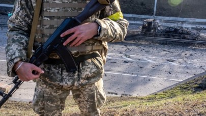 Ukrayna ordusundan Rus askerlerine karşı onurlu direniş