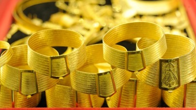 Uzman ekonomistten altın yatırımcılarına uyarı: 'Uyanık olun'