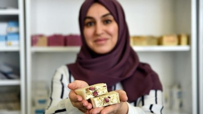 Yanan çocuğu için yaptığı leke kremiyle ihracata hazırlanıyor