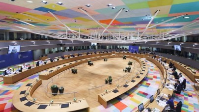 AB liderleri güvenlik ve savunma rehberi 'Stratejik Pusula'yı kabul etti