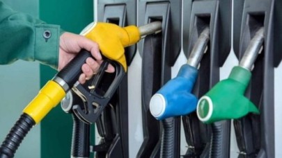 Benzin ve motorine bir zam daha: Öyle böyle değil!