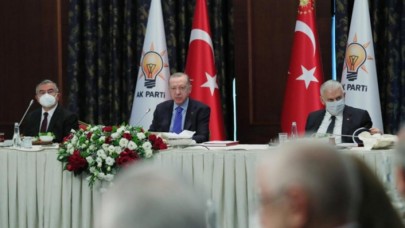 Cumhurbaşkanı Erdoğan,  50 vekille görüştü: Kritik toplantı!