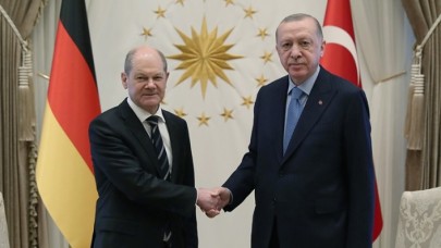 Cumhurbaşkanı Erdoğan,  Almanya Şansölyesi Scholz'la görüştü: Önemli açıklamalar