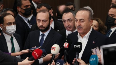Dışişleri Bakanı Çavuşoğlu,  Azerbaycan'ın Ermenistanla normalleşme sürecini desteklediğini bildirdi