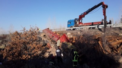 Konya'da fezi kaza! Kamyon sürücü Emrah Elmas öldü