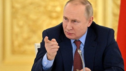 Putin,  en önemli silahını çekti: Flaş doğal gaz açıklaması