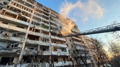 Rusya saldırıyor,  3 başbakan bombaların yağdığı Kiev'e gidiyor