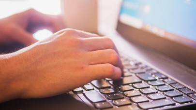 Siber dolandırıcılık soruşturmasında 13 kişi tutuklandı