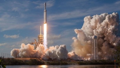 SpaceX'in kurucusu Musk,  Starship’in mayısta uzaya fırlatılacağını açıkladı