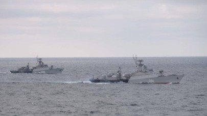 Ukrayna: Rus savaş gemileri Odessa kıyılarına ateş açtı