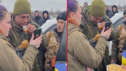 Ukraynalı kadınlar yemek verdi,  Rus askeri gözyaşlarına boğuldu