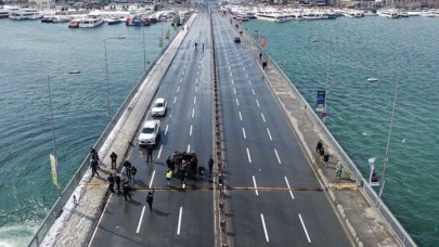 Uzmanlar Unkapanı Köprüsü'nün onarılması veya kısmen yenilenmesini öneriyor