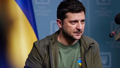 Zelenskiy geri adım mı atıyor? Referandum kararı 