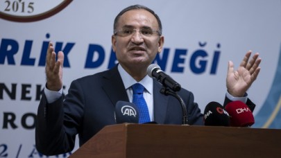 Adalet Bakanı Bozdağ: İlk defa Türk yargısı demokrasi diye adeta ayağa kalktı!
