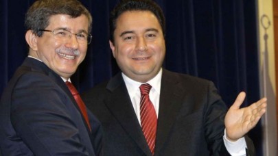 Ali Babacan ve Ahmet Davutoğlu'nun ardından eski AK Partili isim daha parti kuruyor