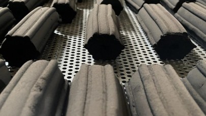 Çay çöpünden mangal kömürü üretimine başlandı