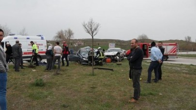 Çorum'da feci kaza: Bektaş Celepoğlu öldü,  5 kişi yaralı