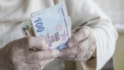 Cumhurbaşkanı Erdoğan'dan emeklilerin bayram ikramiyesi ile ilgili flaş açıklama