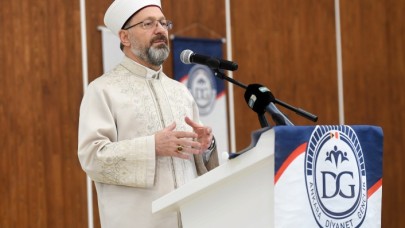 Diyanet İşleri Başkanı Erbaş'tan hac açıklaması: Yaş sınırı getirildi