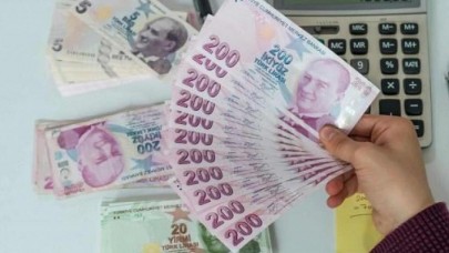 Emekli ve memurların maaşlarına zam geliyor: Tarihleri ve oranları belli oldu! Bayram ikramiyesinde flaş gelişme
