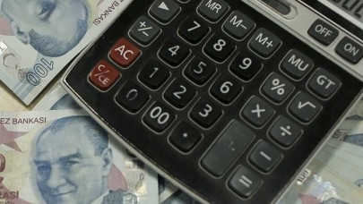 Finansal Hizmetler Finansal Hizmetler nisanda yükseldi