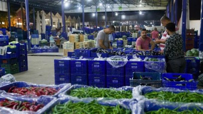 Havalar ısındı Antalya'da sebze fiyatları düştü!