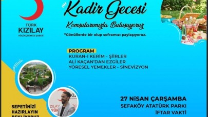 Küçükçekmece Kızılay Şubesi 'Hilalin altında' sloganıyla halkı iftar yemeğinde buluşturuyor