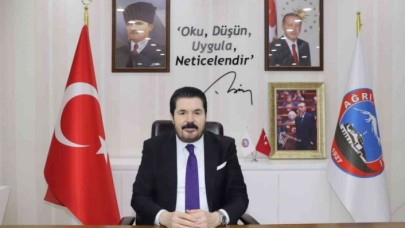 Öğrenciye ulaşım indirimi kararını veto edeceğini açıklayan İmamoğlu'na  Savcı Sayan'dan yanıt!