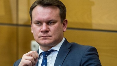 Milletvekili Tarczyński'den akılalmaz sözler: 2 milyon Ukraynalı mülteci aldık 1 tane bile Müslüman almayacağız