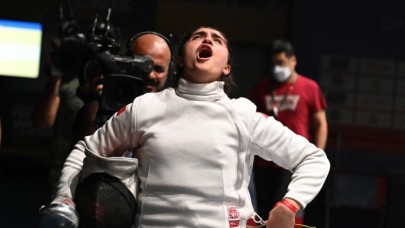 Tarihe geçti: Aleyna Ertürk dünya şampiyonu oldu