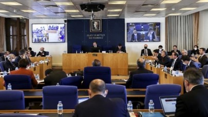 Torba kanun teklifi komisyonda kabul edildi: Ekonomide bakın neler değişecek?