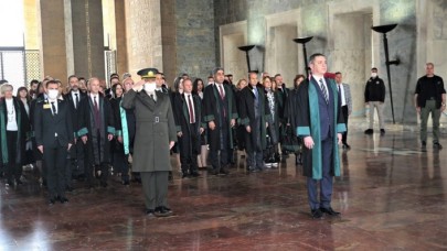 Türkiye Barolar Birliği Ata’nın huzurunda