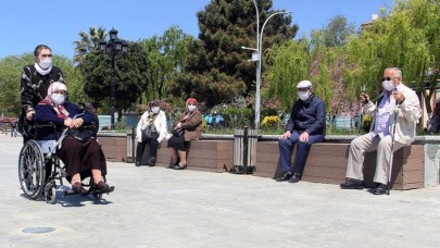 Türkiye nüfusu yaşlanıyor: İmkanlar ve sınırlar