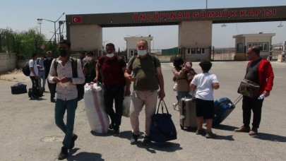 Türkiye'deki sığınmacıların Suriye'ye bayram ziyaretleriyle ilgili flaş karar