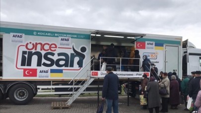 Ukrayna'ya Avrupa silah,  Türkiye insanı yardım gönderiyor!