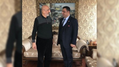 Uyuşturucudan tutuklanan holding sahibi Ali Osman Akat'la fotoğrafı çıkan Abdurrahman Dilipak'tan flaş açıklama