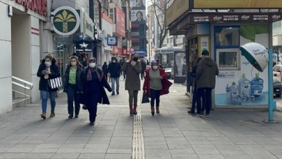 Zonguldak'ta belediye halk otobüsü biletlerine yüzde 50 zam yaptı ama halk oralı bile olmadı! Bakın neden?