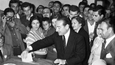 27 Mayıs 1960 darbesinin öncesindeki gibi halk sokağa dökülmeye çalışılıyor!