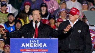 ABD'de senatör olmak isteyen Mehmet Öz'ün en büyük destekçisi Trump! Mitingine katıldı