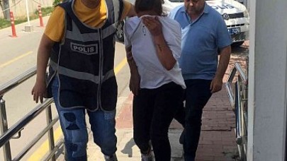 Adana'da kadının öfkesi: Kocasını keser sapı ile dövüp,  bir de bıçakladı