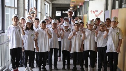 Çevre dostu ilkokulun suyu da elektriği de doğadan